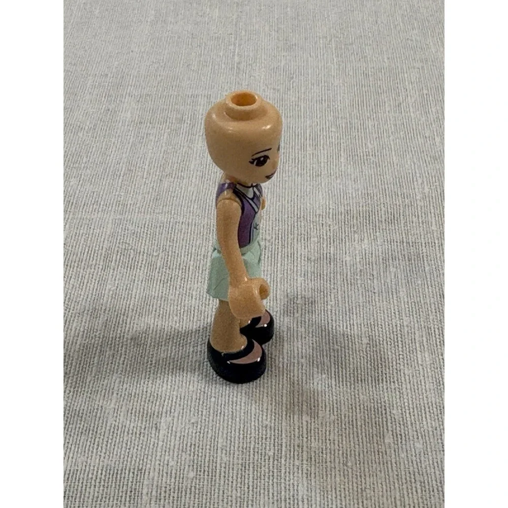 LEGO Friends Emma - Light Aqua Skirt | Minifig frnd0239 - Picture 2 of 5